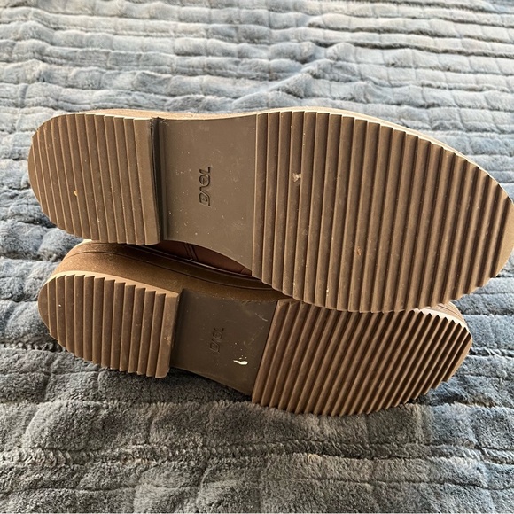 Teva Midform Lace Up Boot in Dark Purple Gorpcore Women's Size 9.5 - Picture 7 of 9